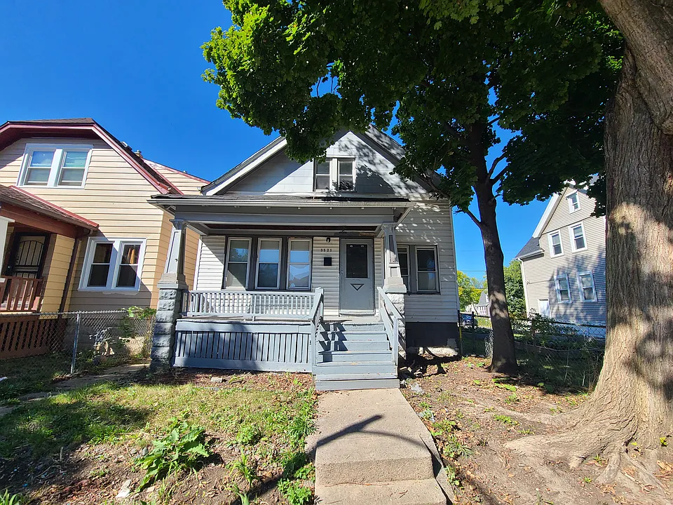 3521 N 25th St