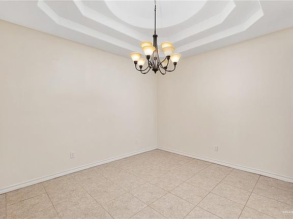4th image of 1502 N Popotillo Ave