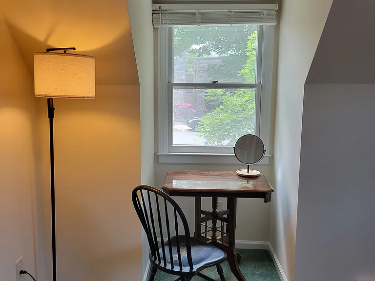 176 Park Ave — Photo 9