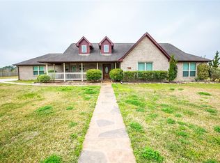 3190 Mary Ln, Dickinson, TX 77539