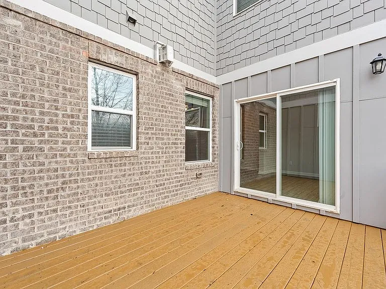 2247 Pink Hawthorn Dr — Photo 46