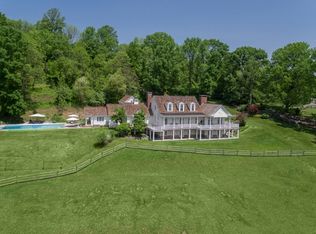 3 Fieldview Ln, Tewksbury Twp, NJ 07830