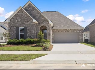 3052 Creekmere Ln, Saint George, LA 70810