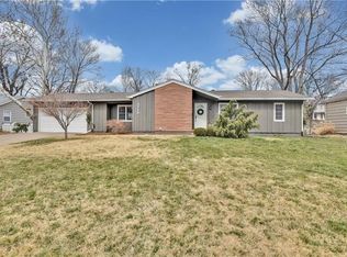 3718 W 96th St, Overland Park, KS 66206