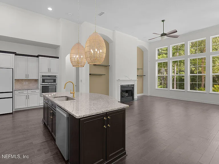 128 Payasada Oaks Trl — Photo 10