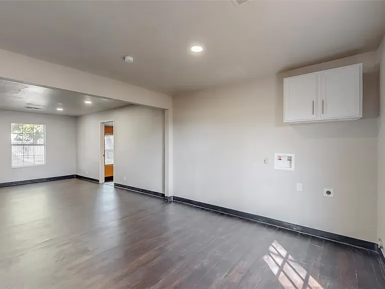 3810 Cotton Ln — Photo 24