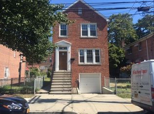 4060 De Reimer Ave, Bronx, NY 10466