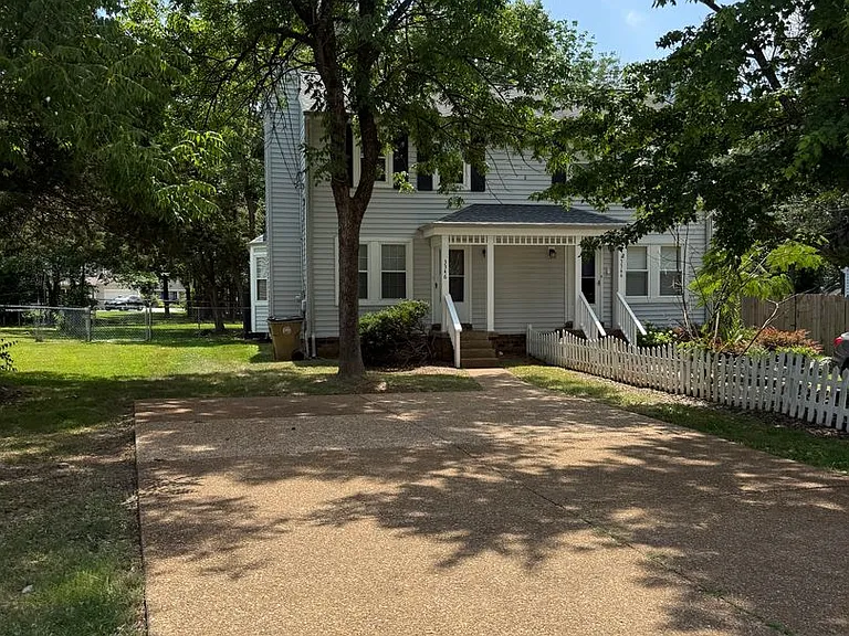 3346 Oak Trees Ct — Photo 26