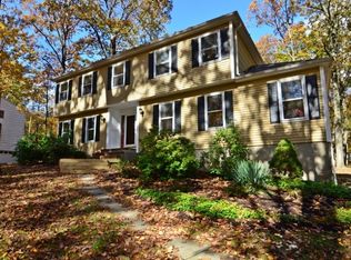 2 Lancer Ter, Randolph, NJ 07869
