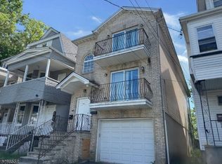 86 Scheerer Ave, Newark, NJ 07112