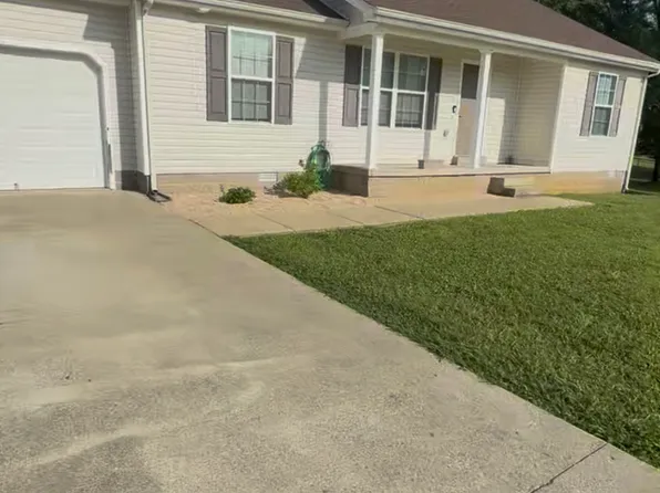 130 Stone Mountain Ct, Bowling Green, KY 42101