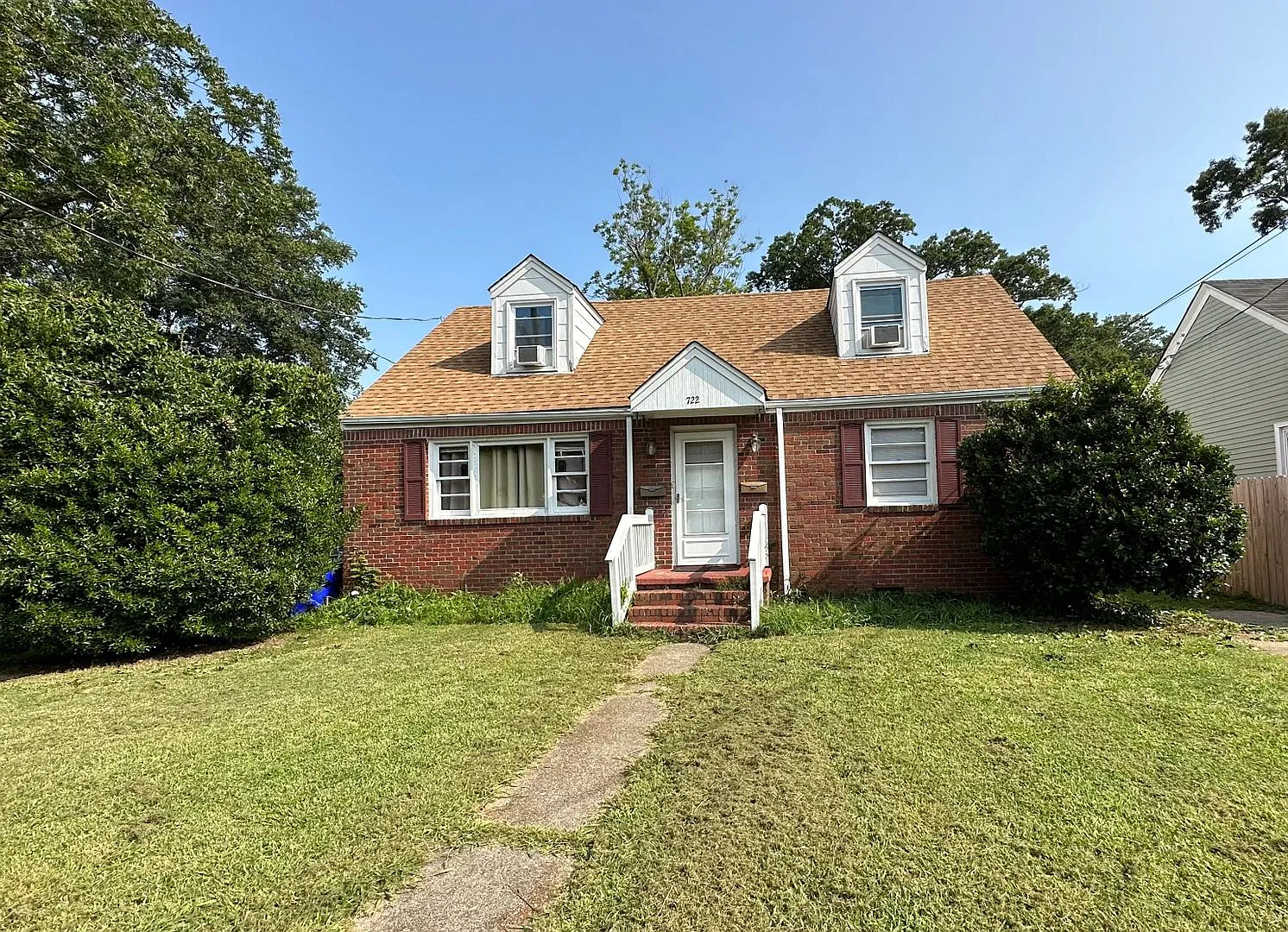 Dudley722 — Photo 1