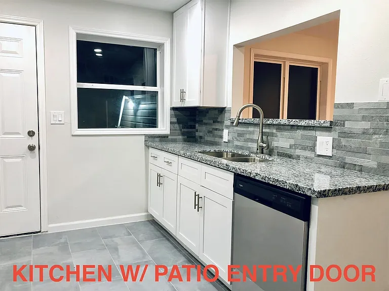 2531 Watts St #4 — Photo 2