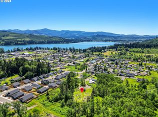 412 N Hyland Ln, Lowell, OR 97452