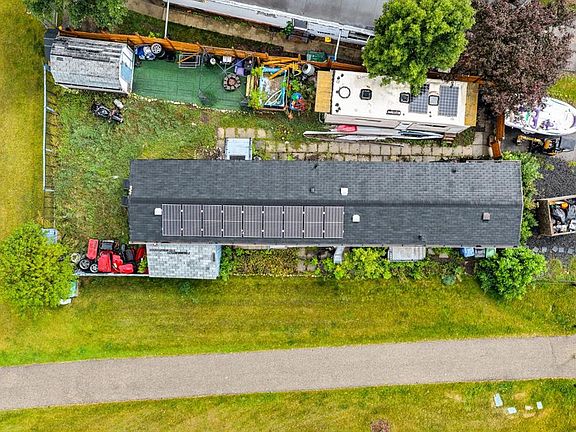 2nd image of 101 Huntstrom Dr NE