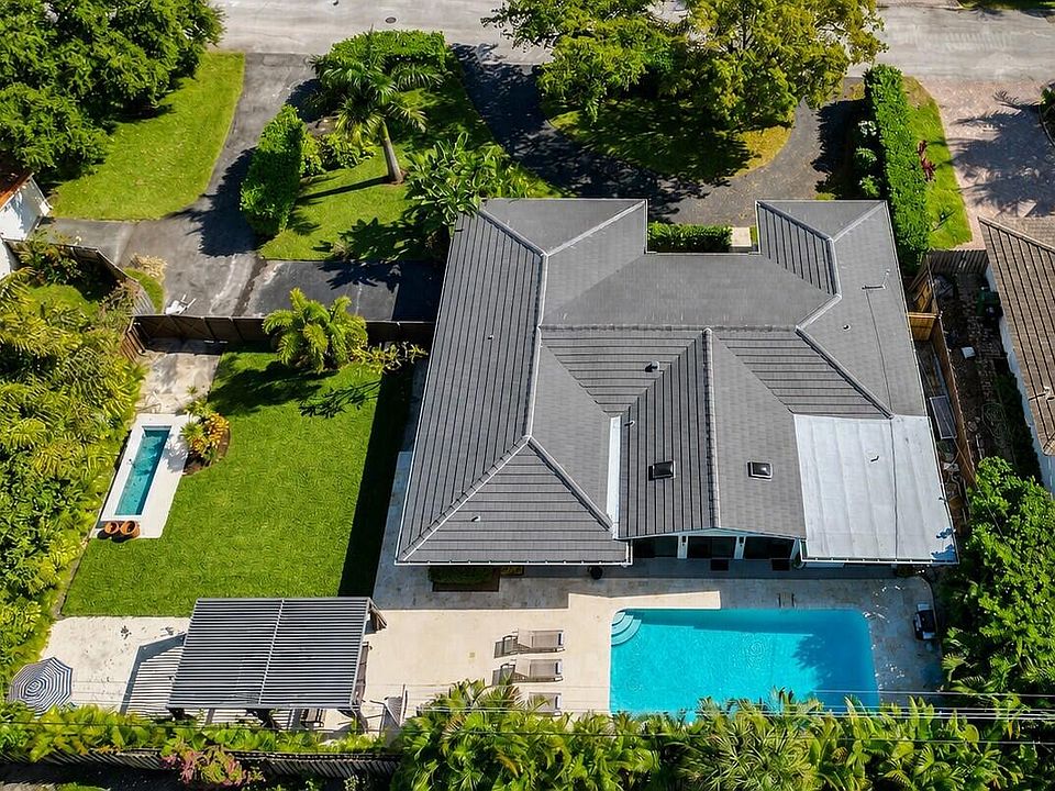 1st image of 5251 NE 26th Avenue