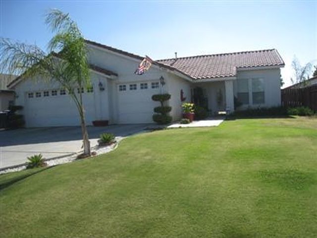 2nd image of 1209 Almond Tree Way