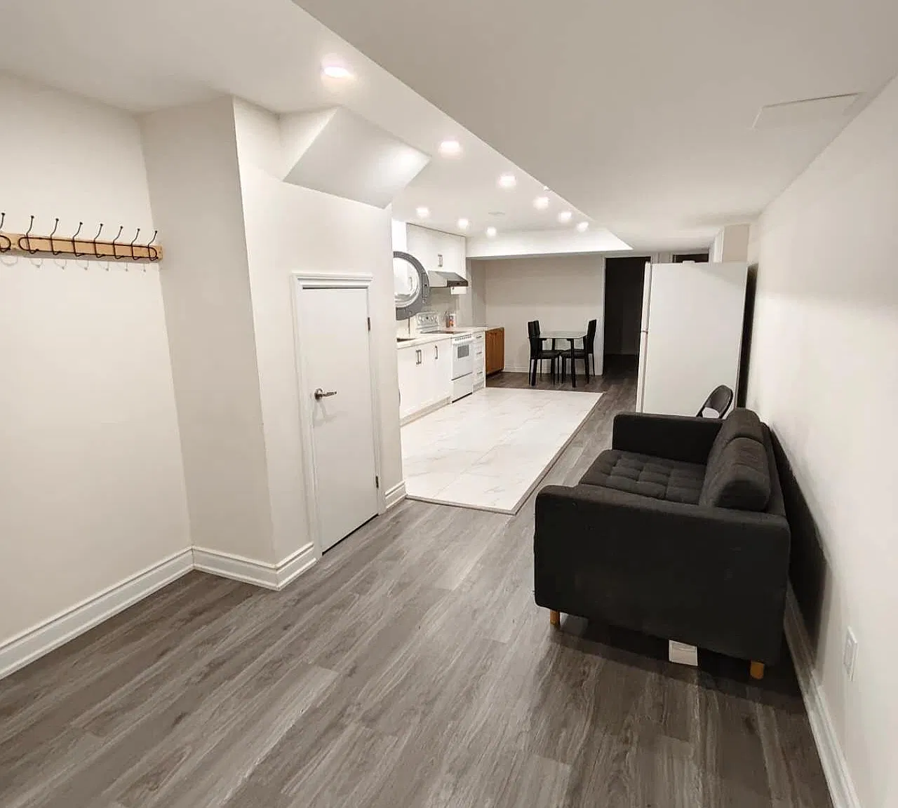 3 bed, $2,250 — Photo 3