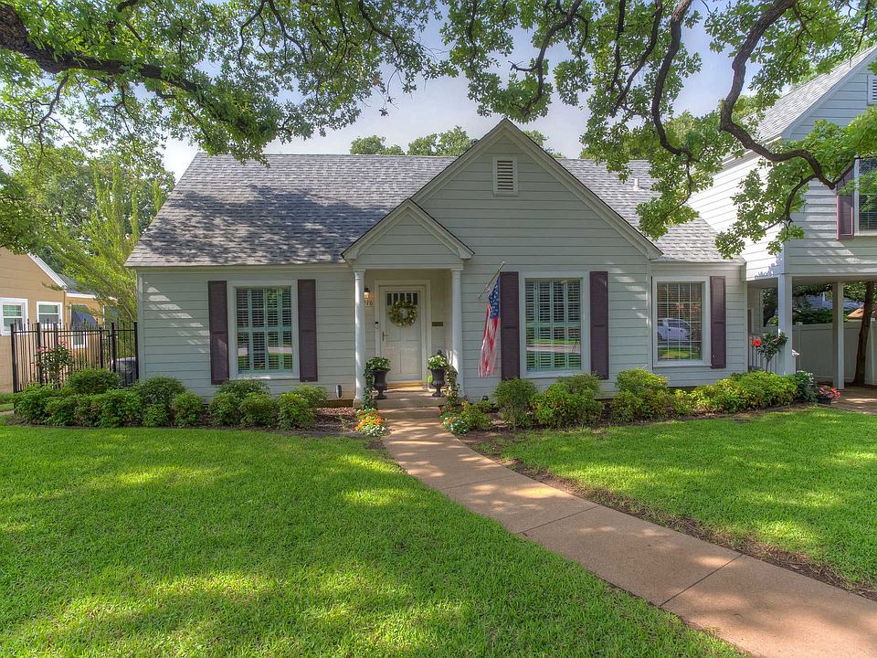 2216 Goldenrod Ave-36.jpg