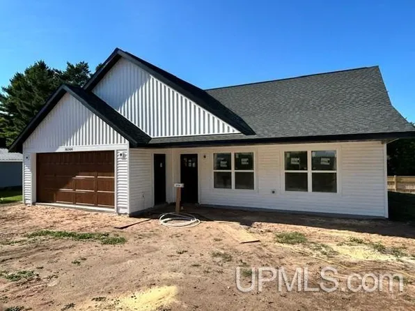 16166 6th St, Atlantic Mine, MI 49905