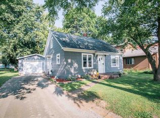 117 N West St, Loyal, WI 54446
