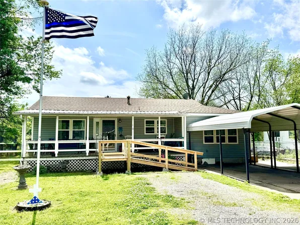 10 Ross St, Pryor, OK 74361