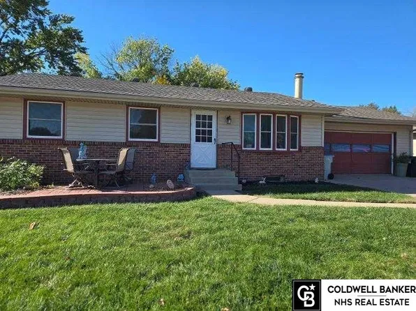 4811 S 52nd St, Lincoln, NE 68516