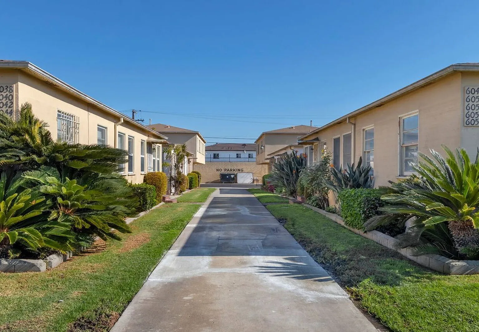 1 bed, 1.0 bath, 600 sqft, $1,489 — Photo 2