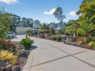 615 Art Center Ave, New Smyrna Beach, FL 32168