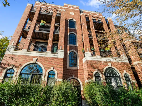 2348 W Roscoe St APT 4E, Chicago, IL 60618