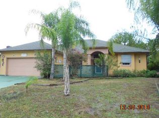 902 Montrose Ave, Sebastian, FL 32958