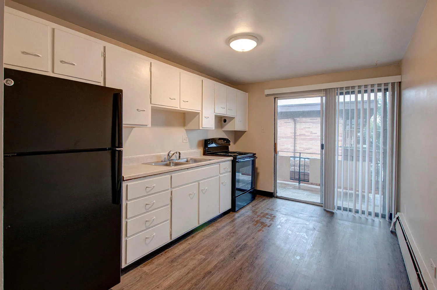 7095 Raleigh St — Photo 3