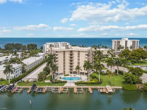 2150 Gulf Shore BLVD N #411, NAPLES, FL 34102