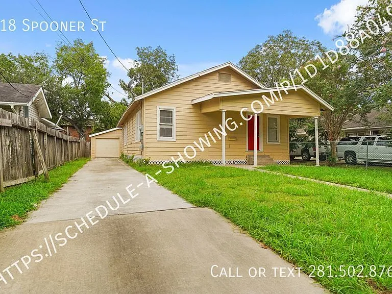 418 Spooner St — Photo 1
