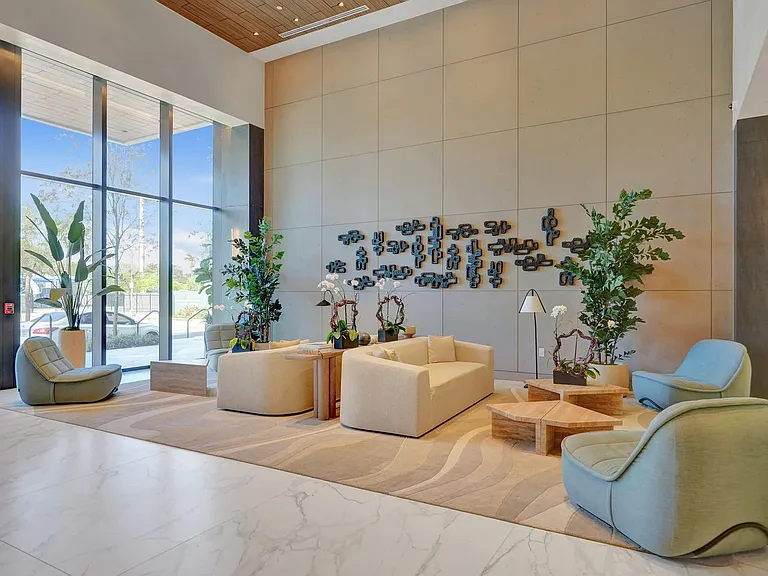 Building's Lounge
