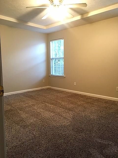 2nd image of 407 Keswick Ct