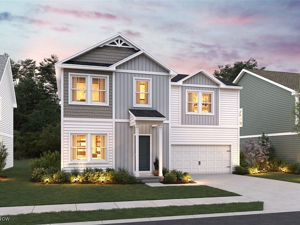 2nd image of 823 Meadow Lake Way