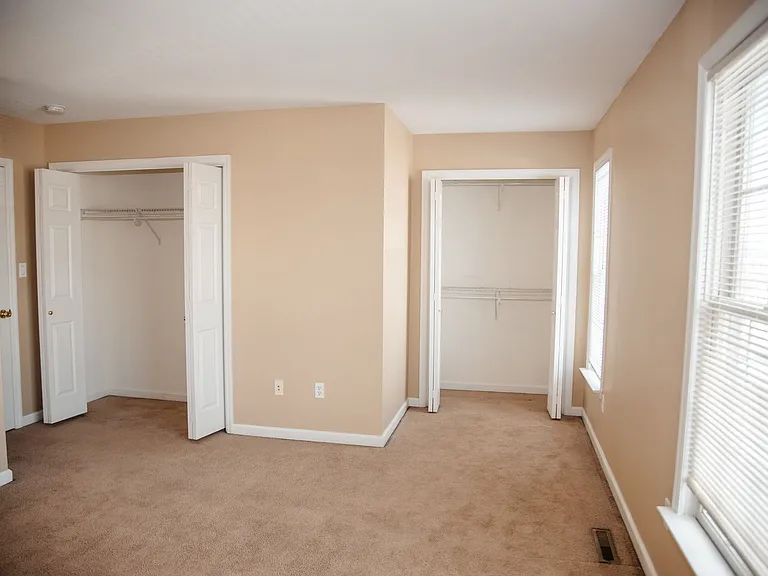 465 Sunday Dr — Photo 13