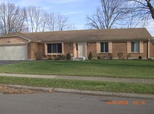 5278 Applecreek Rd, Centerville, OH 45429