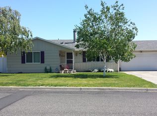215 S 76th Ave, Yakima, WA