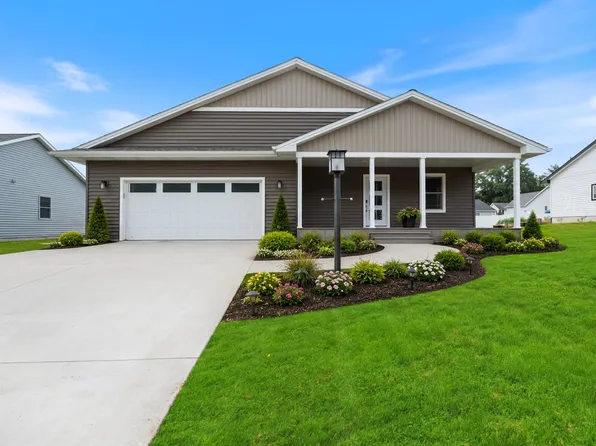 408 Ash St, Pierceton, IN 46562