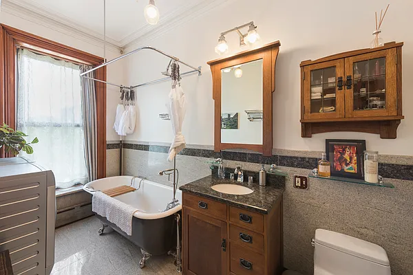 Rented by Douglas Elliman | media 6