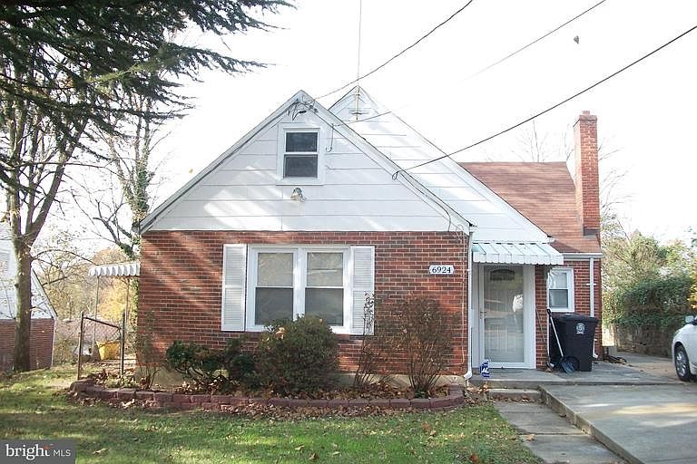 1st image of 6924 Standish Dr