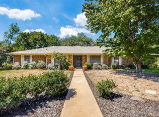 2609 Huntington Dr, Denton, TX 76209