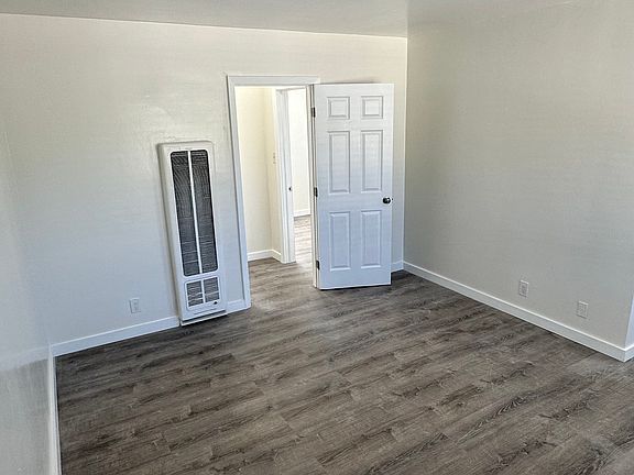 4th image of 1022 W 109th Pl APT C