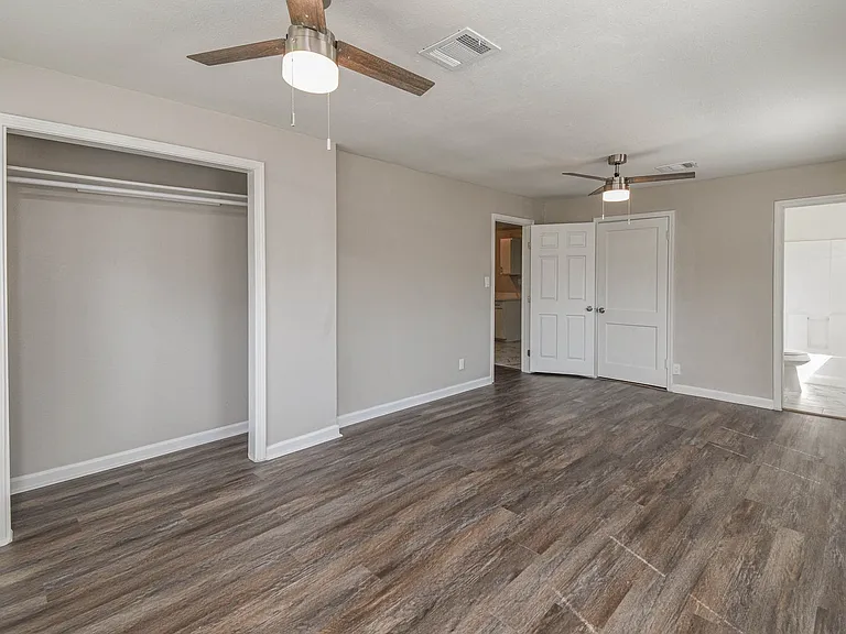 3709 Gager St #1 — Photo 12