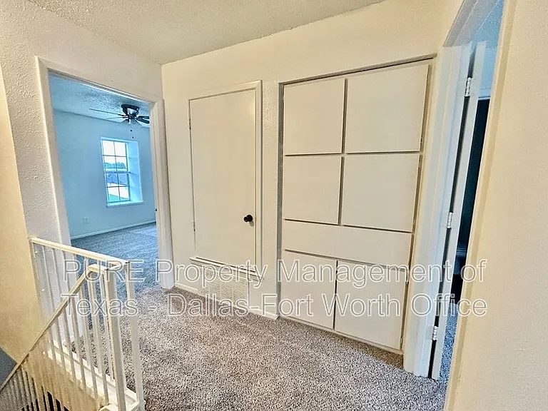 1126 Highbush Dr — Photo 14