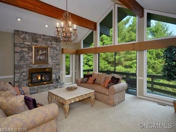 5th image of 406 Jacamar Way