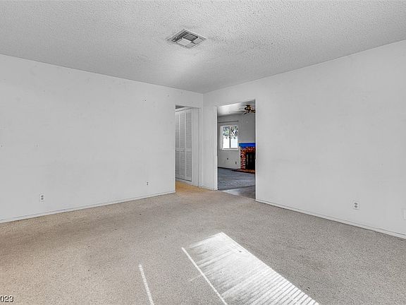 4th image of 1713 Kismet Cir