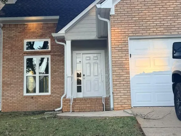 6815 Ridgeline Way, Pinson, AL 35126